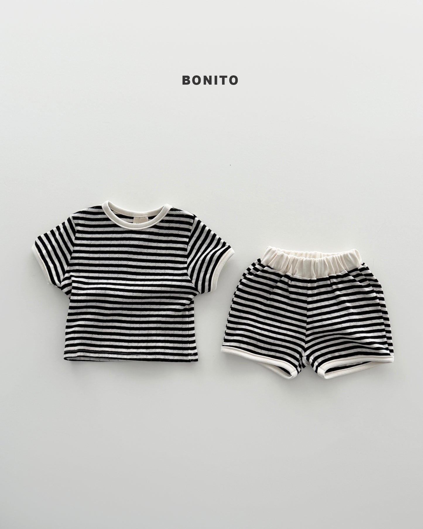 【期間限定 PRE-ODER】8.Bébé Eyelet Song Song Stripe Set
