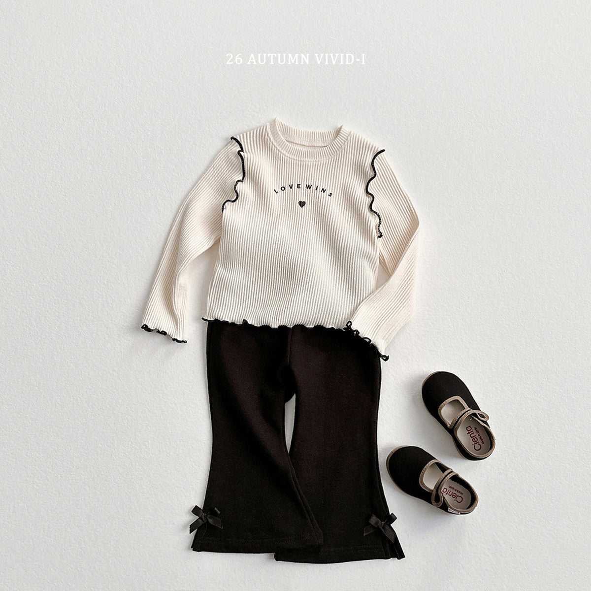 【秋のPRE-ODER 5%OFF】74.Love Wins Lettuce Hem Tee