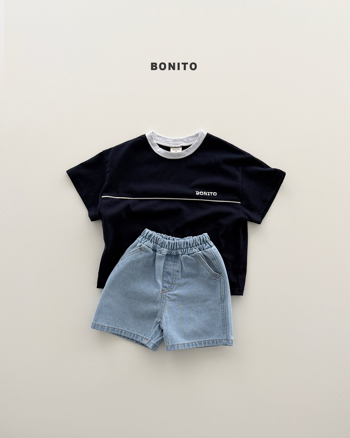 【PREORDER 4日間限定】32.line cut tee