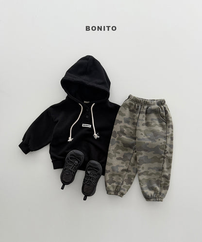 14.Cloud Camo Jogger Pants