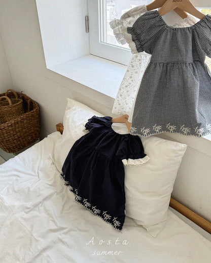 【PREORDER受付終了、ご希望はお問い合わせください。】43.Bibi Dress