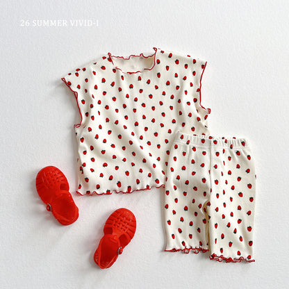 【PREORDER受付終了、ご希望はお問い合わせください。】83.Strawberry Dot Flare Tee