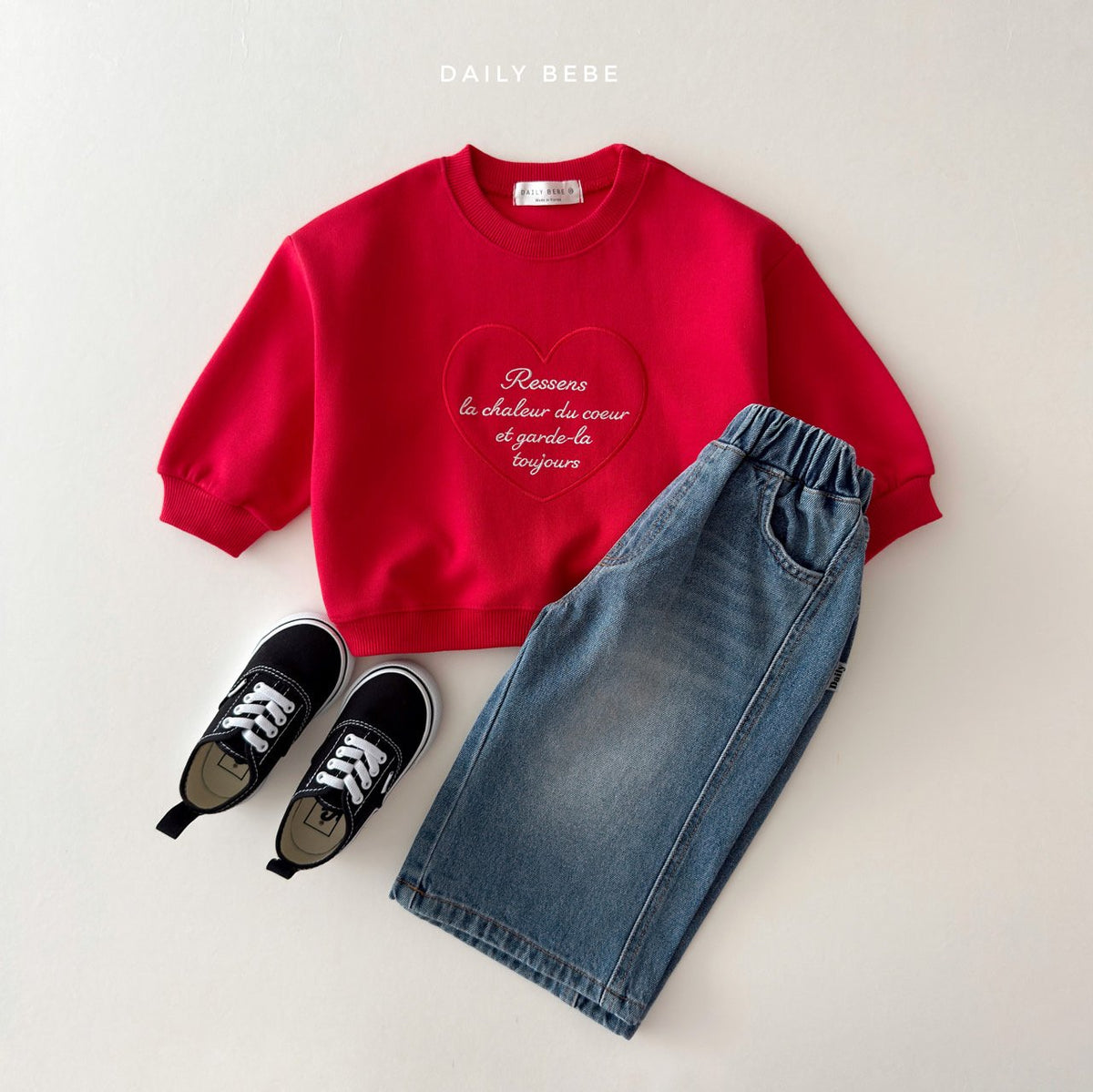 【秋のPRE-ODER 5%OFF】19.Heart Embroidery Sweatshirt