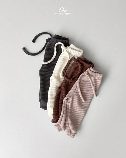 07. Ribbed Slim Pants
