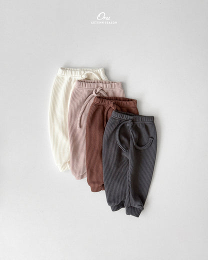 07. Ribbed Slim Pants