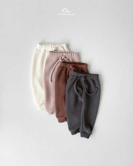 07. Ribbed Slim Pants