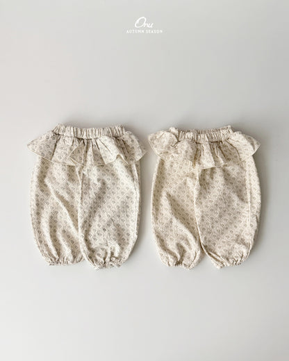 38. Frill Skort