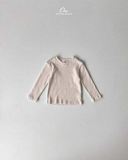 09. Ribbed Stretch Tee