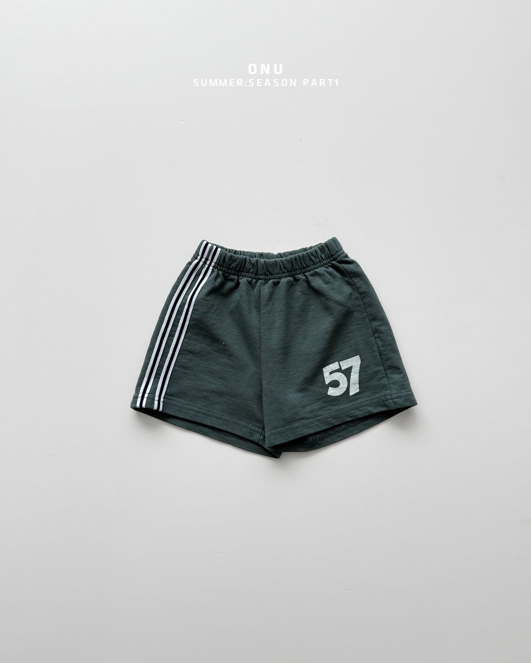 【PREORDER受付終了、ご希望はお問い合わせください。】05.57 tape pants