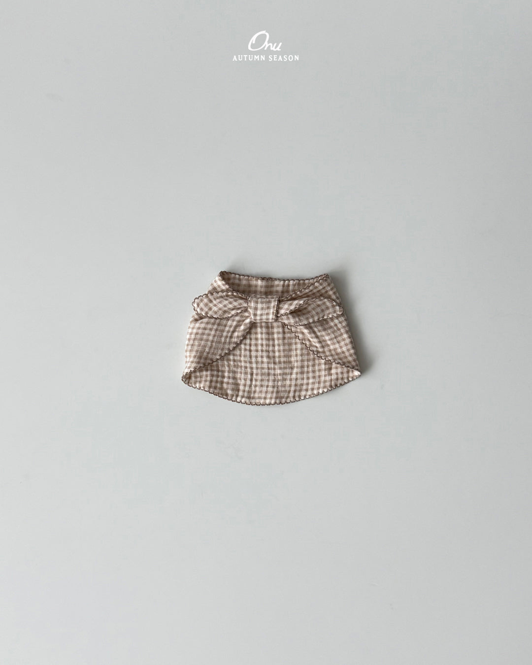 43. Scarf Bib
