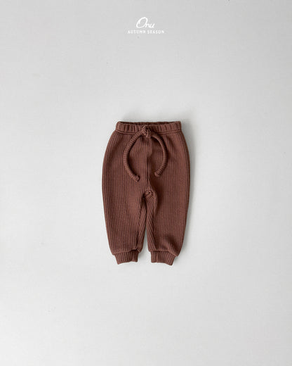 07. Ribbed Slim Pants