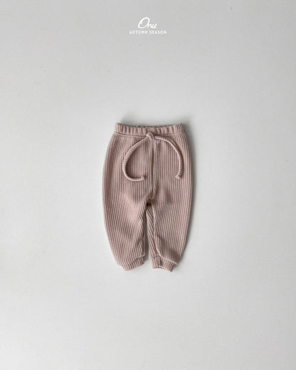 07. Ribbed Slim Pants