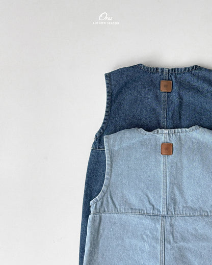 31. Slit Overalls