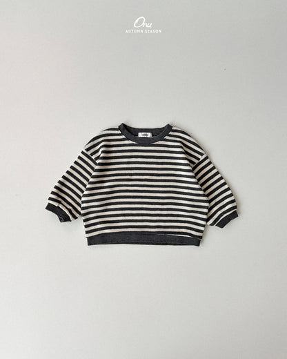 18. Waffle Sweatshirt