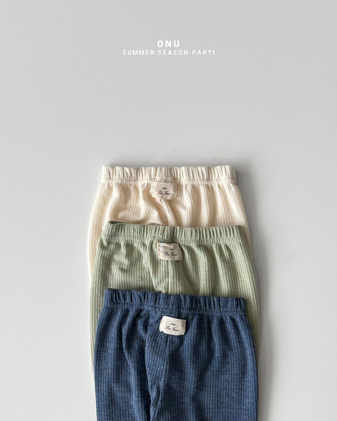 【PREORDER受付終了、ご希望はお問い合わせください。】35.Ribbed 5/10 leggings