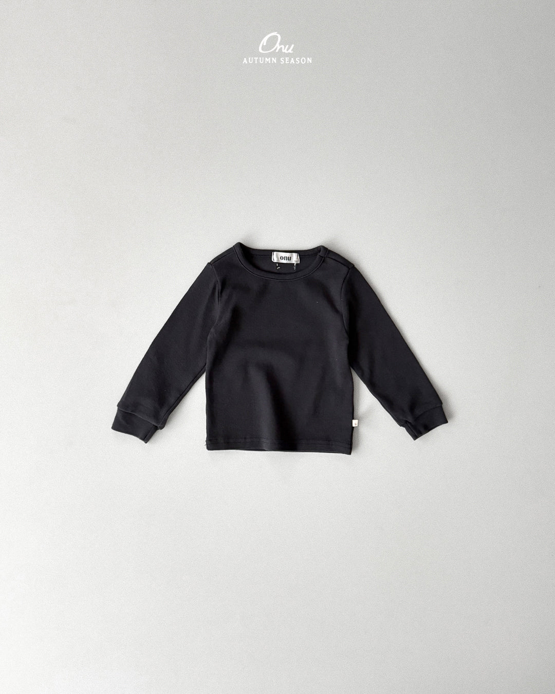 01. Ribbed Stretch Tee