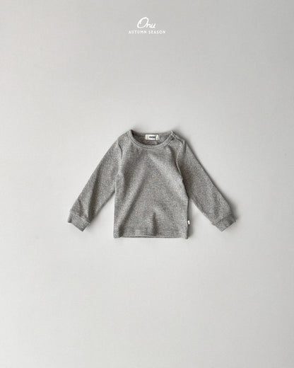 01. Ribbed Stretch Tee