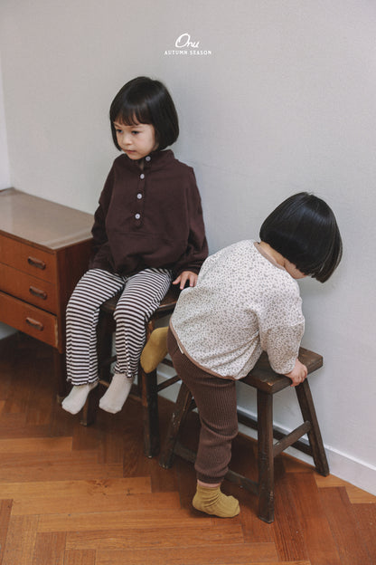 11. Daily Open Sweatshirt