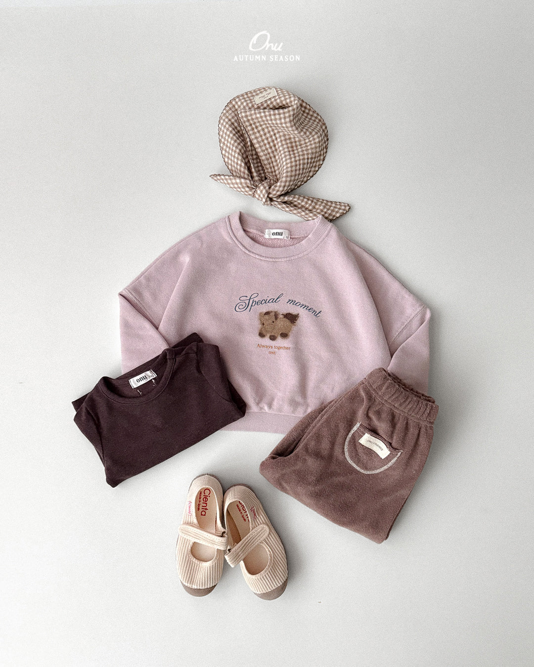13. Pony Sweatshirt