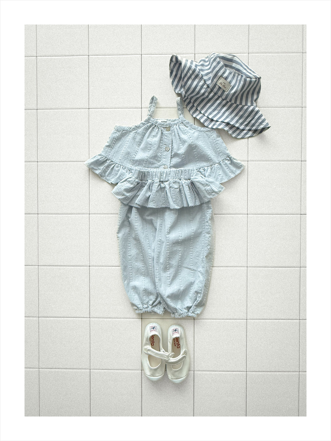 【PREORDER受付終了、ご希望はお問い合わせください。】26.Frill sleeveless blouse