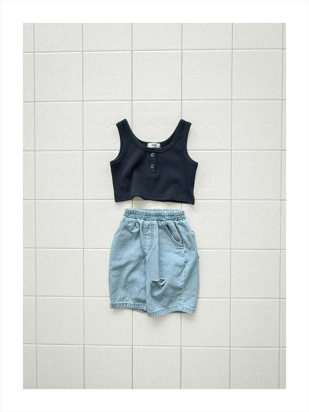 【PREORDER受付終了、ご希望はお問い合わせください。】29.Mini waffle sleeveless top