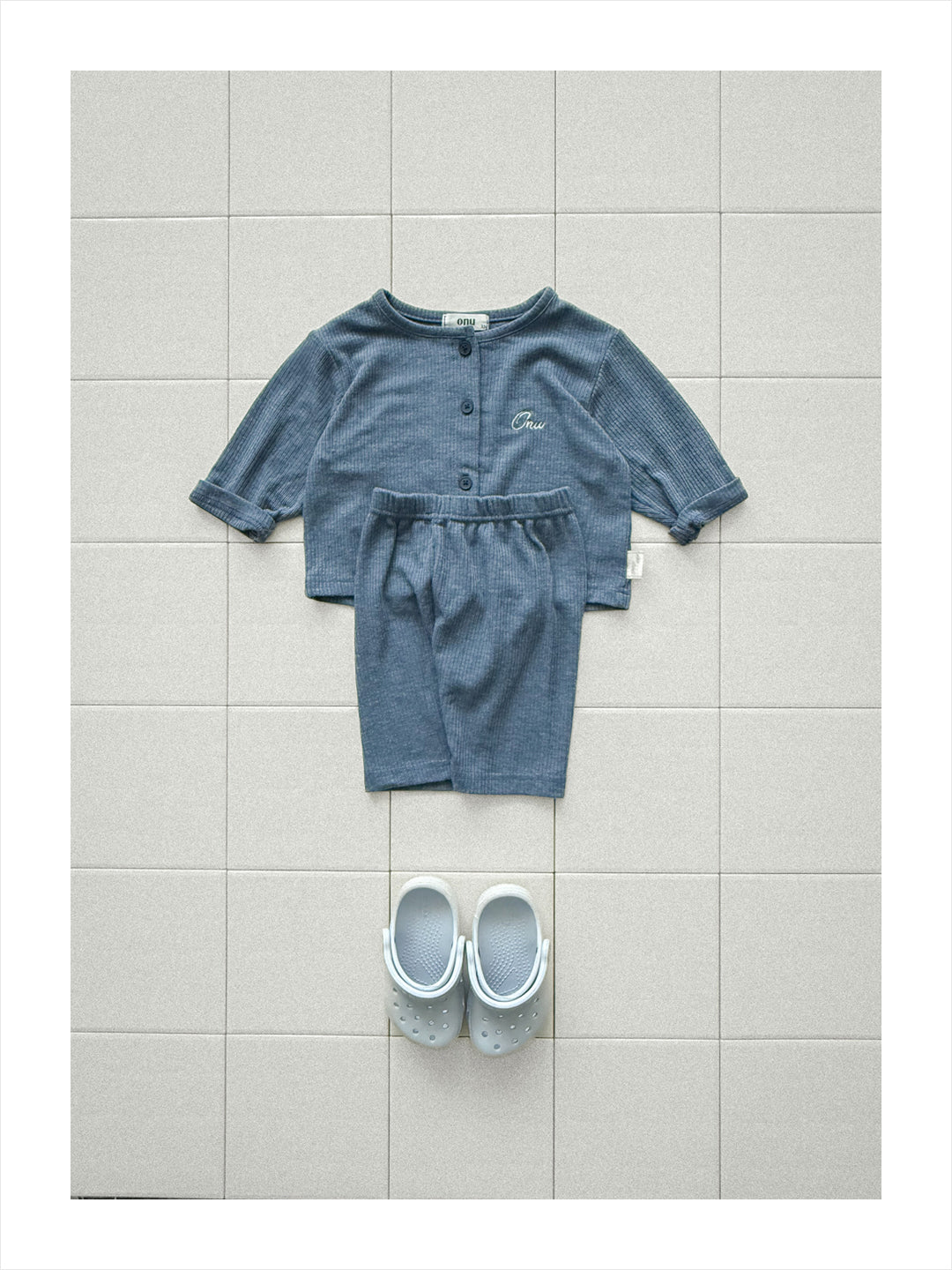 【PREORDER受付終了、ご希望はお問い合わせください。】35.Ribbed 5/10 leggings