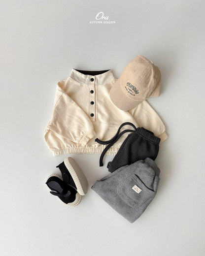 11. Daily Open Sweatshirt