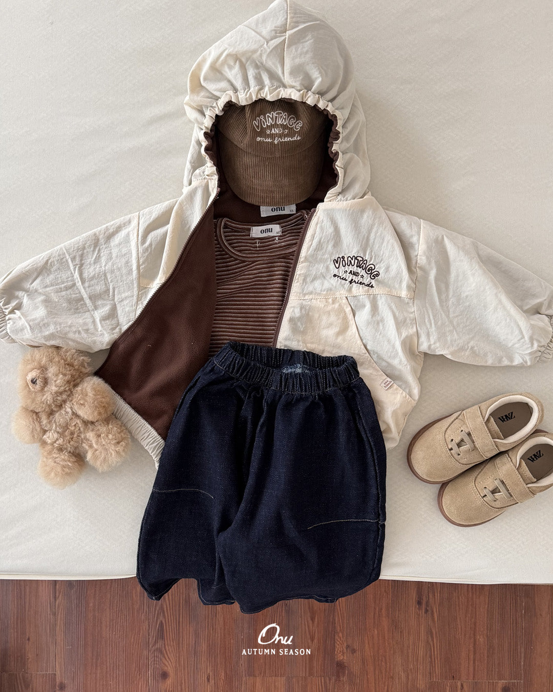 36. Vintage Hooded Jacket