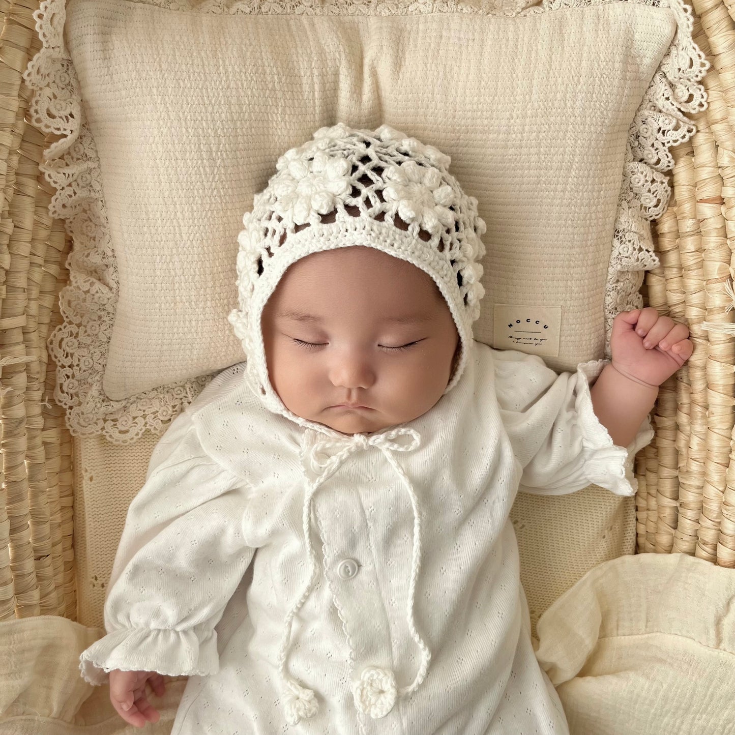 ｟送料無料｠【即納】Handmade knit bonnet