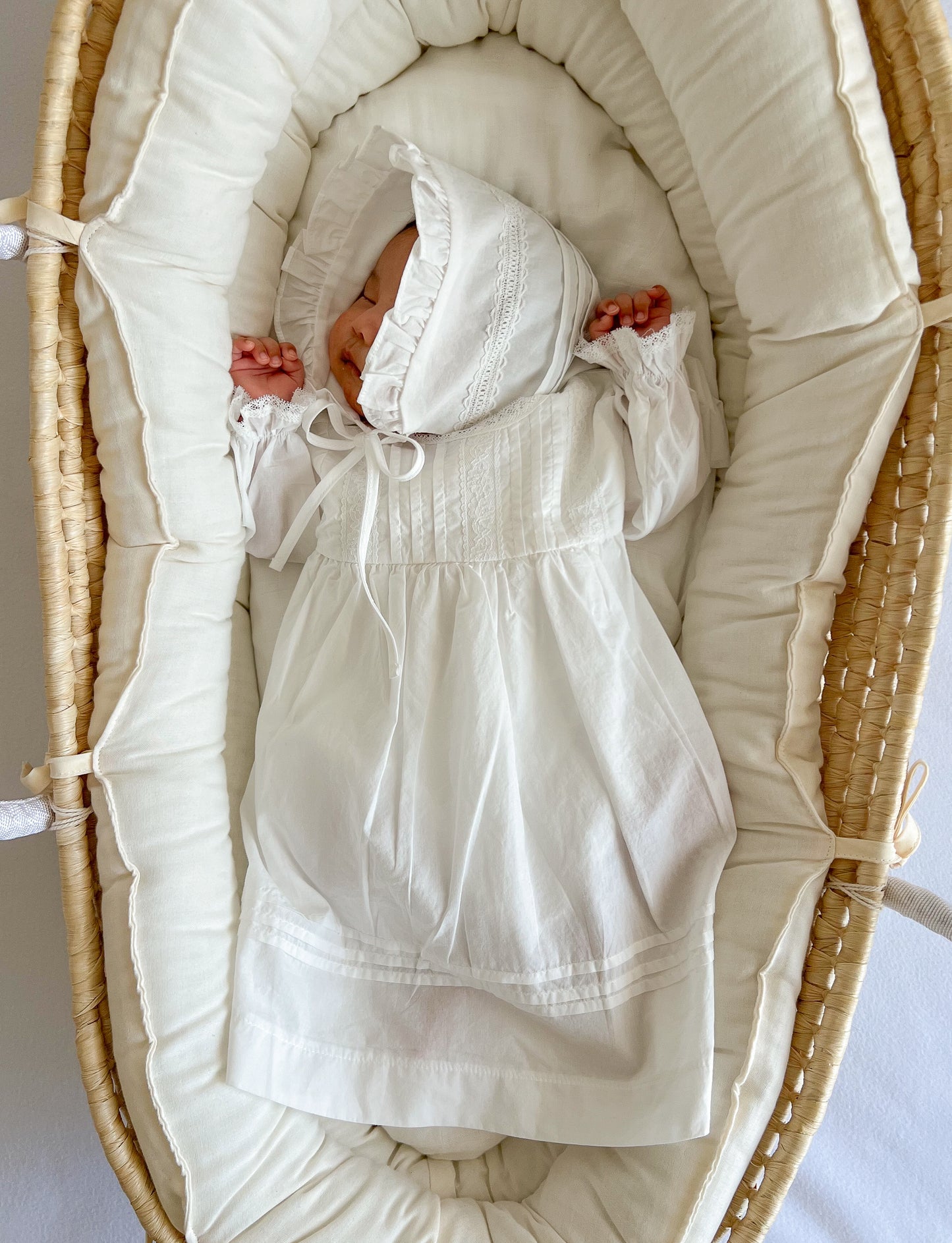 ｟送料無料｠退院着から1歳頃まで / petit baby dress + bonnet