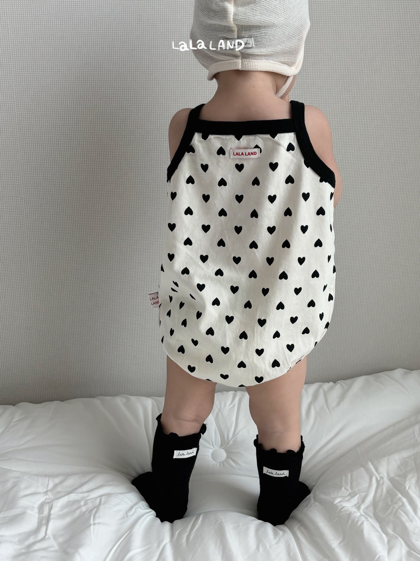 【PREORDER受付終了、ご希望はお問い合わせください。】13.Baby Heart Dot Suit