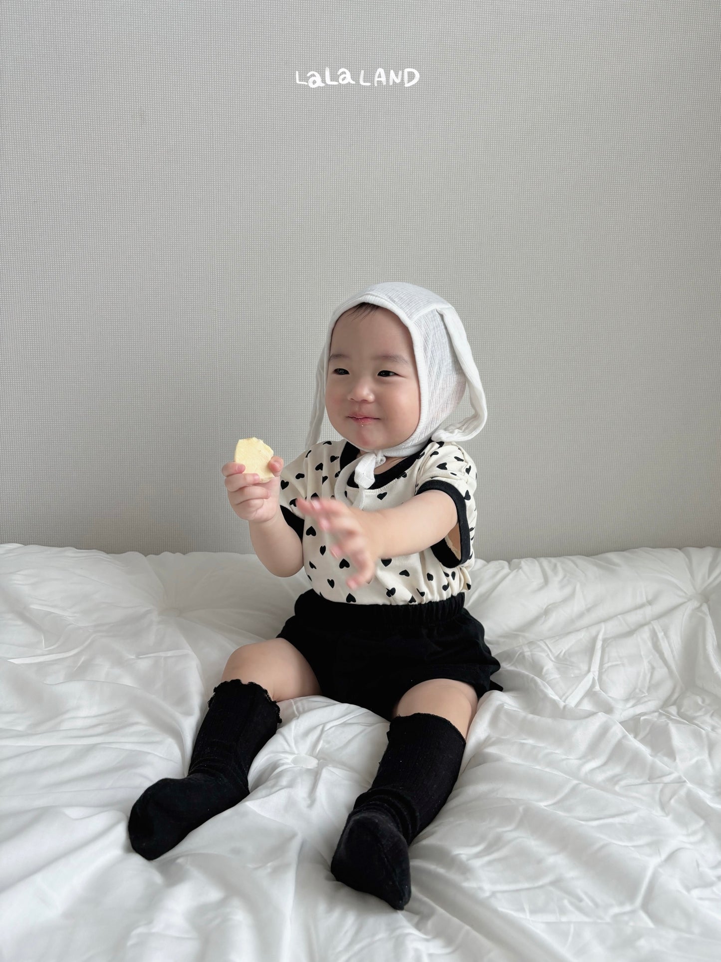 【PREORDER受付終了、ご希望はお問い合わせください。】31.Baby Heart Dot T-shirt
