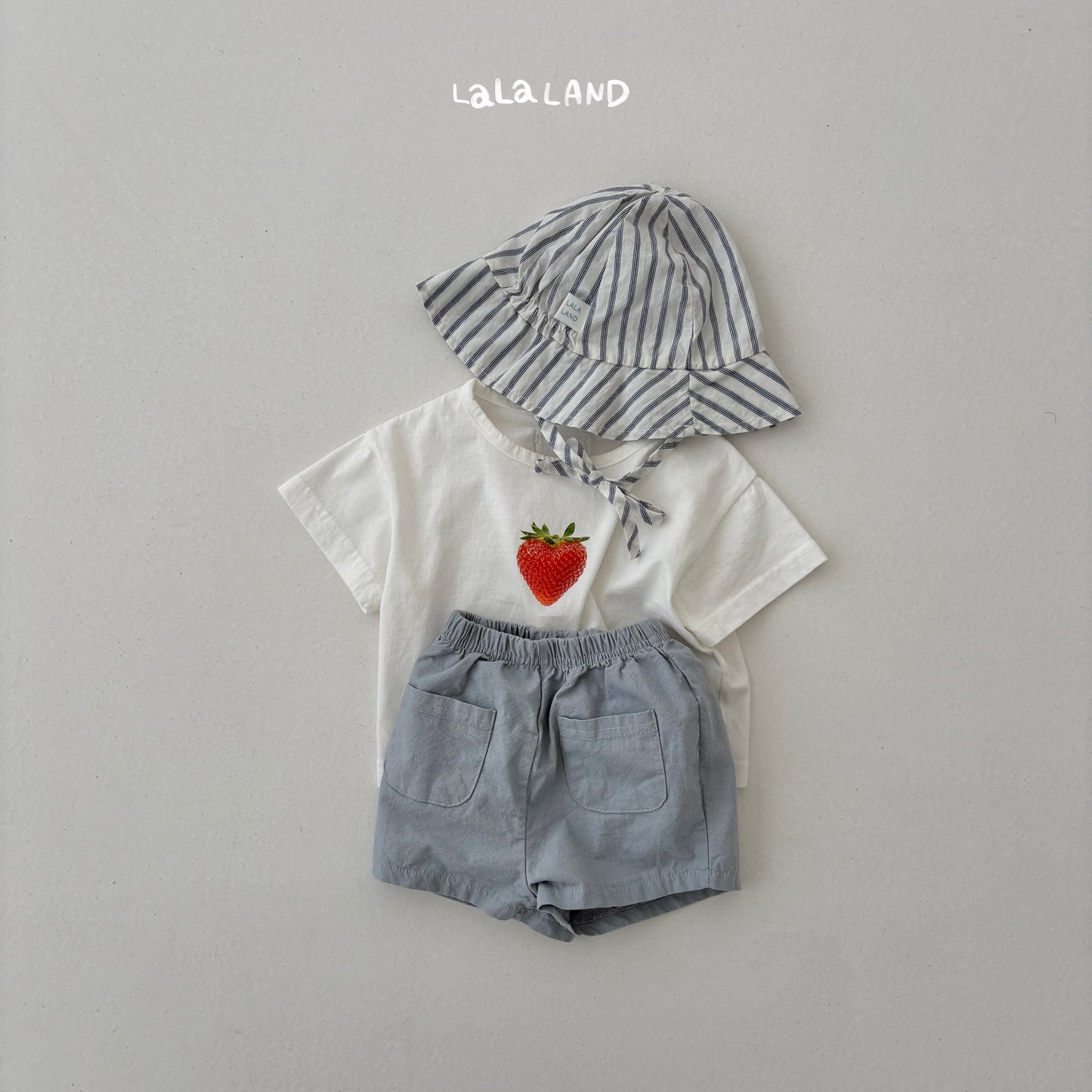 【PREORDER受付終了、ご希望はお問い合わせください。】27.Baby Berry Apple T-shirt