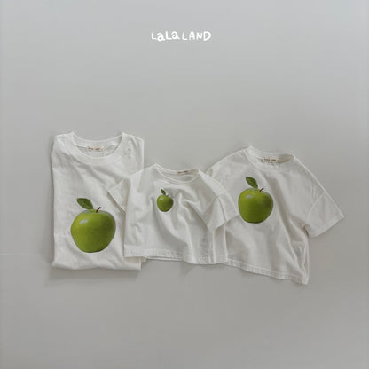 【PREORDER受付終了、ご希望はお問い合わせください。】84.Mom Berry Apple T-shirt