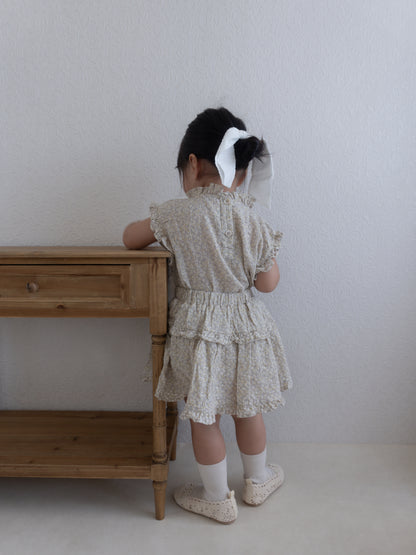 【期間限定 PRE-ODER】7.Rine Frill Sleeveless Top