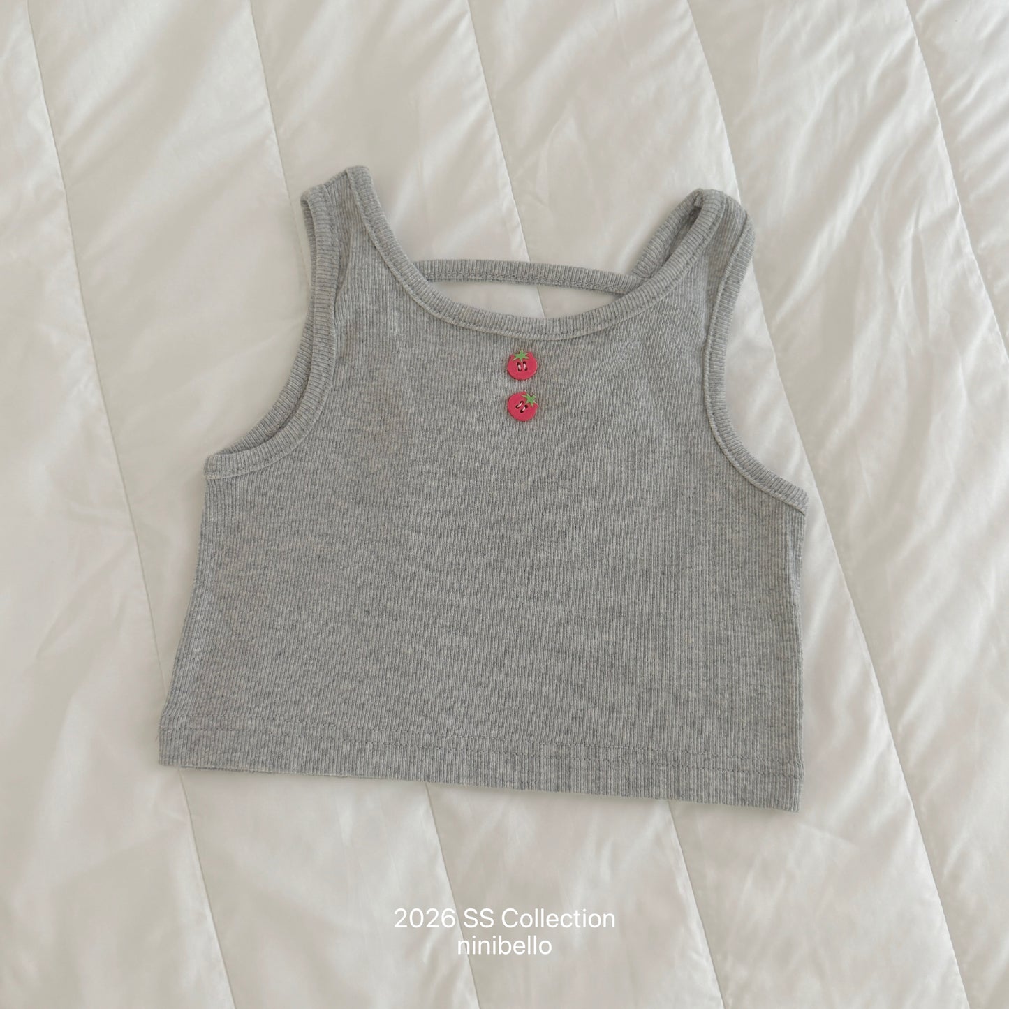 【PRE-ODER 10%OFF 〆6.30(火)】8.Tomato Button Sleeveless Tee