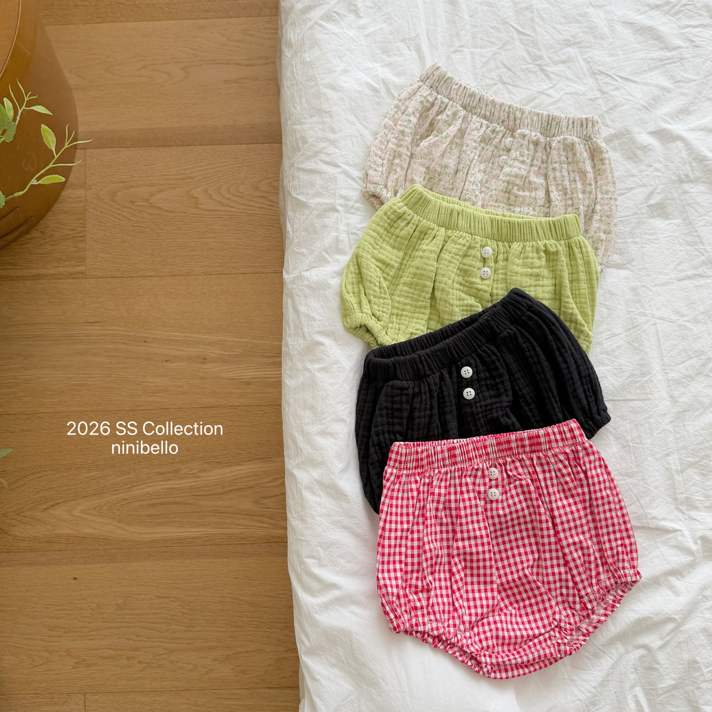 【PRE-ODER 10%OFF 〆6.30(火)】3.(BEBE 3) Kong Kong Button Bloomers