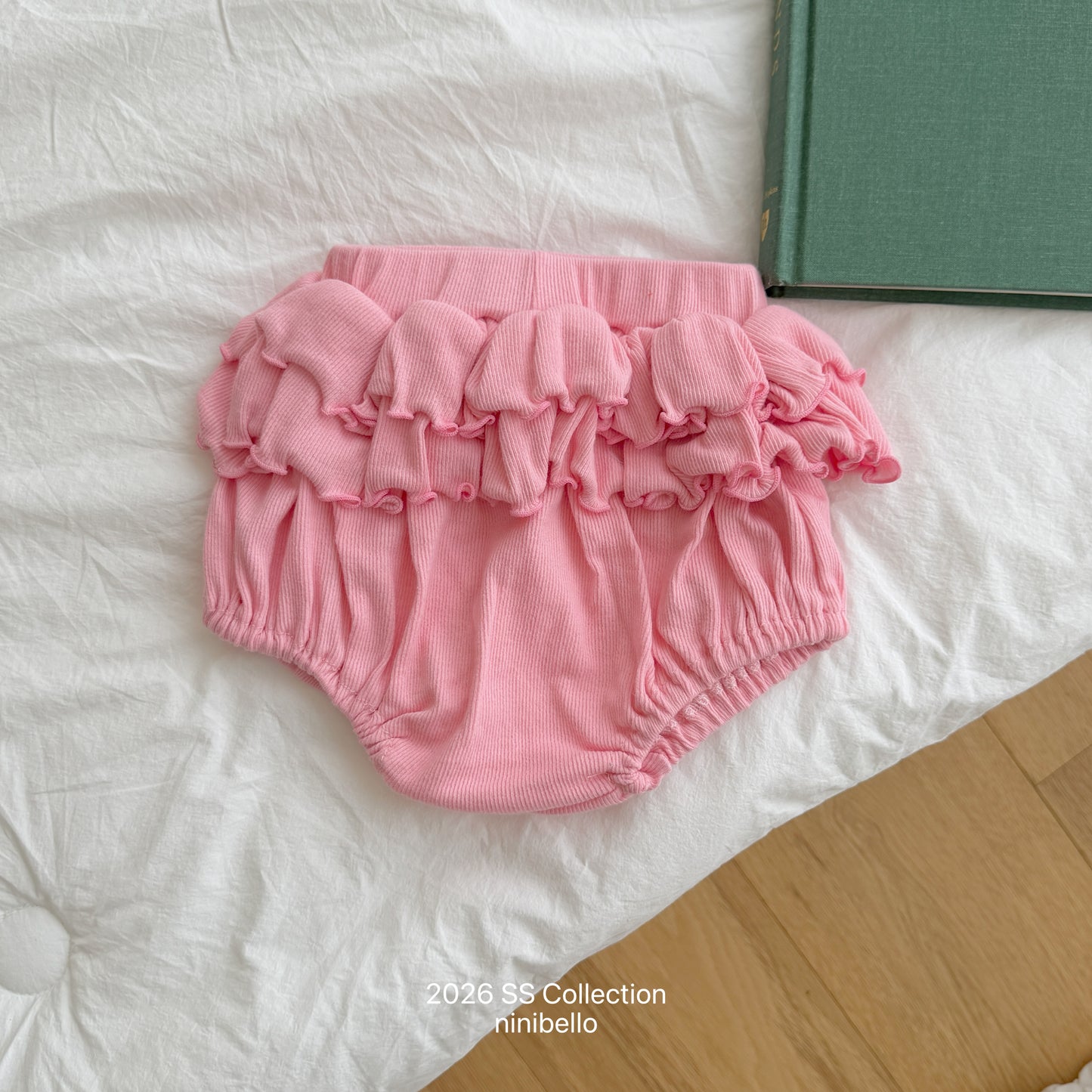 【PRE-ODER 10%OFF 〆6.30(火)】1.(BEBE 1) Pepe Frill Bloomers