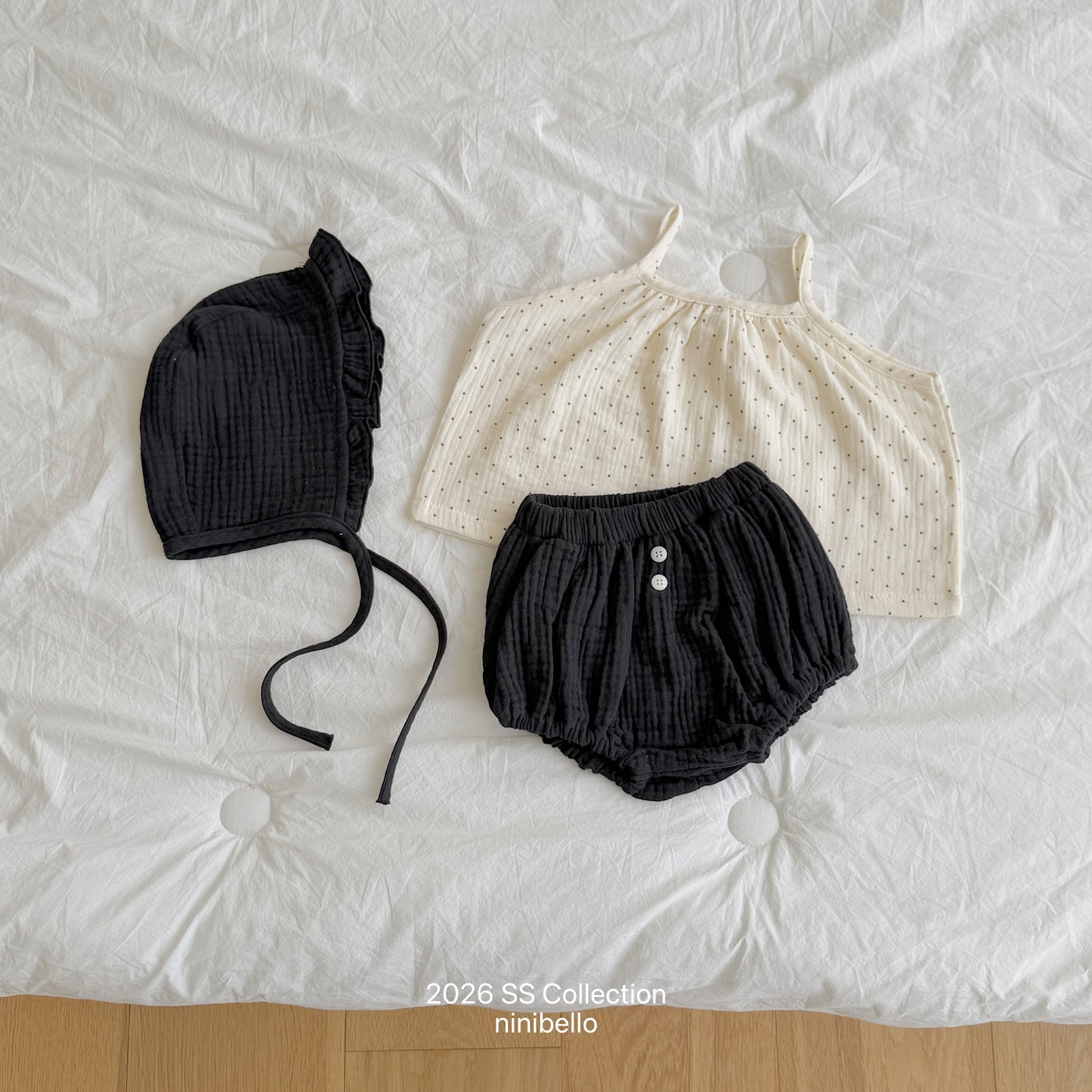 【PRE-ODER 10%OFF 〆6.30(火)】3.(BEBE 3) Kong Kong Button Bloomers