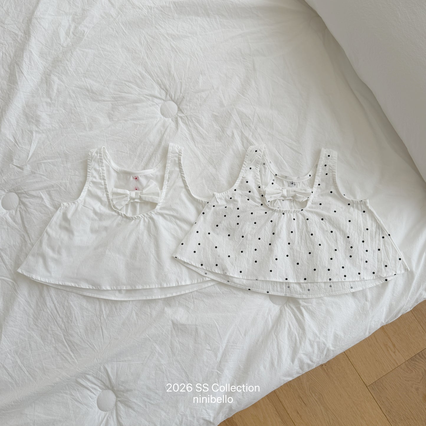 【PRE-ODER 10%OFF 〆6.30(火)】8.(BEBE 8) Bubble Pop Sleeveless Blouse