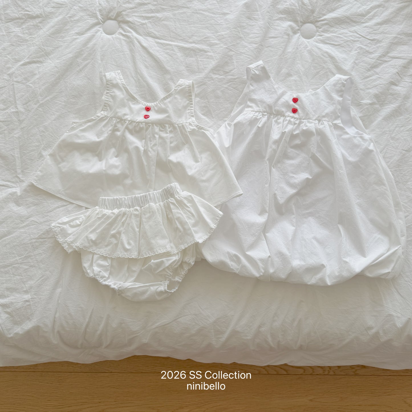 【PRE-ODER 10%OFF 〆6.30(火)】8.(BEBE 8) Bubble Pop Sleeveless Blouse