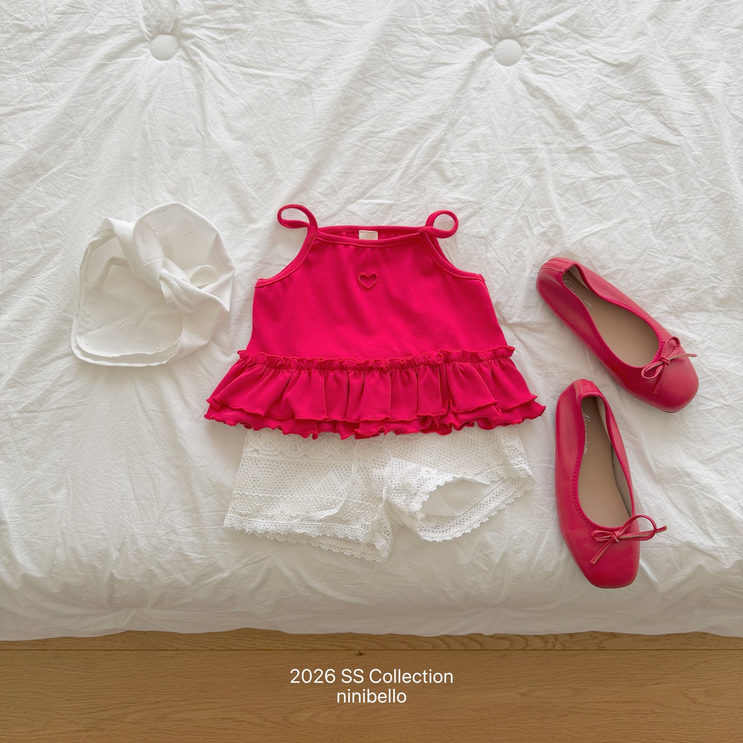 【PRE-ODER 10%OFF 〆6.30(火)】7.Joy Heart Eyelet Sleeveless Top