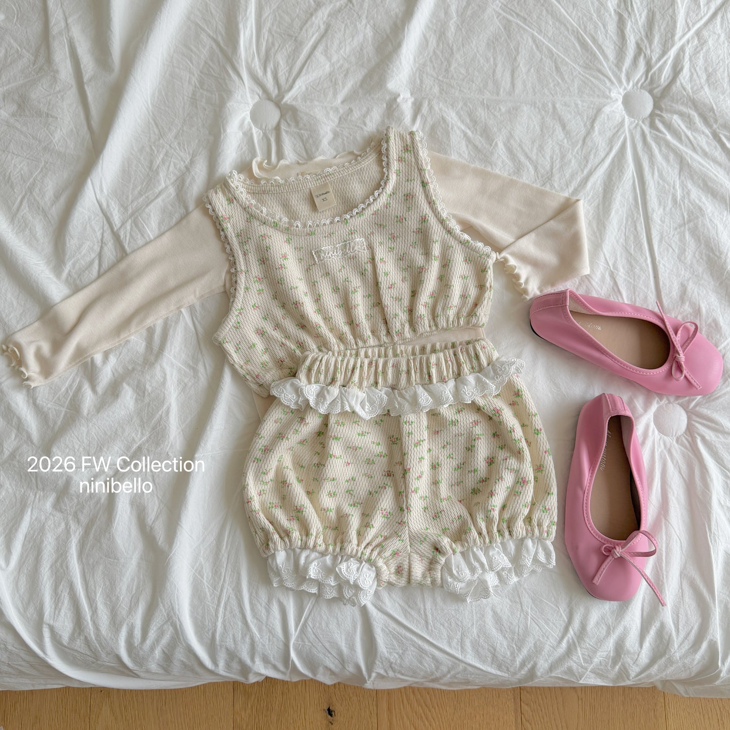 03.Soft Ribbed Mock Neck T-Shirt