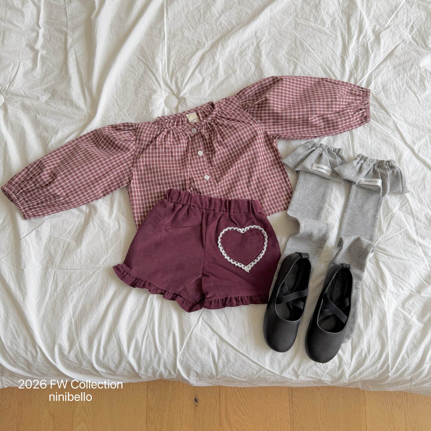 29.Heart Corduroy Frill Pants