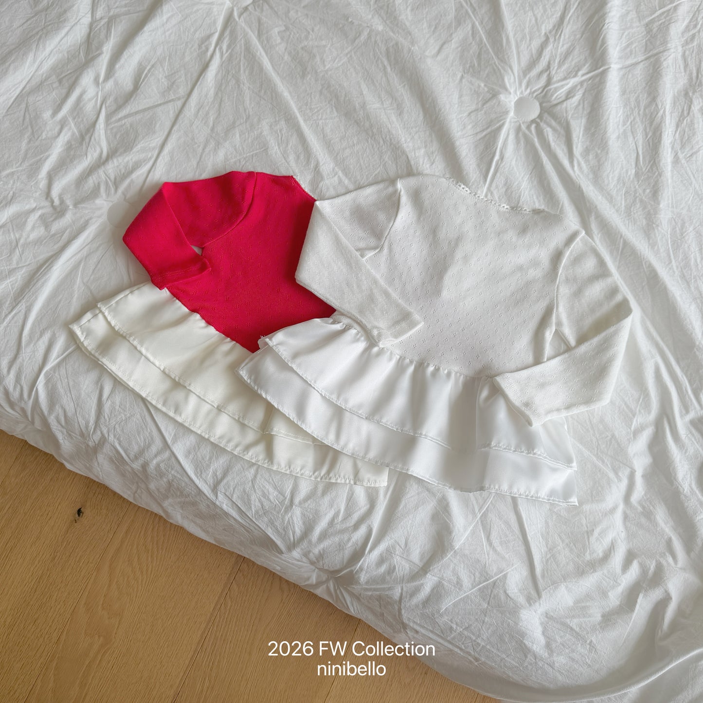 16.Eyelet Tulip Layered Top