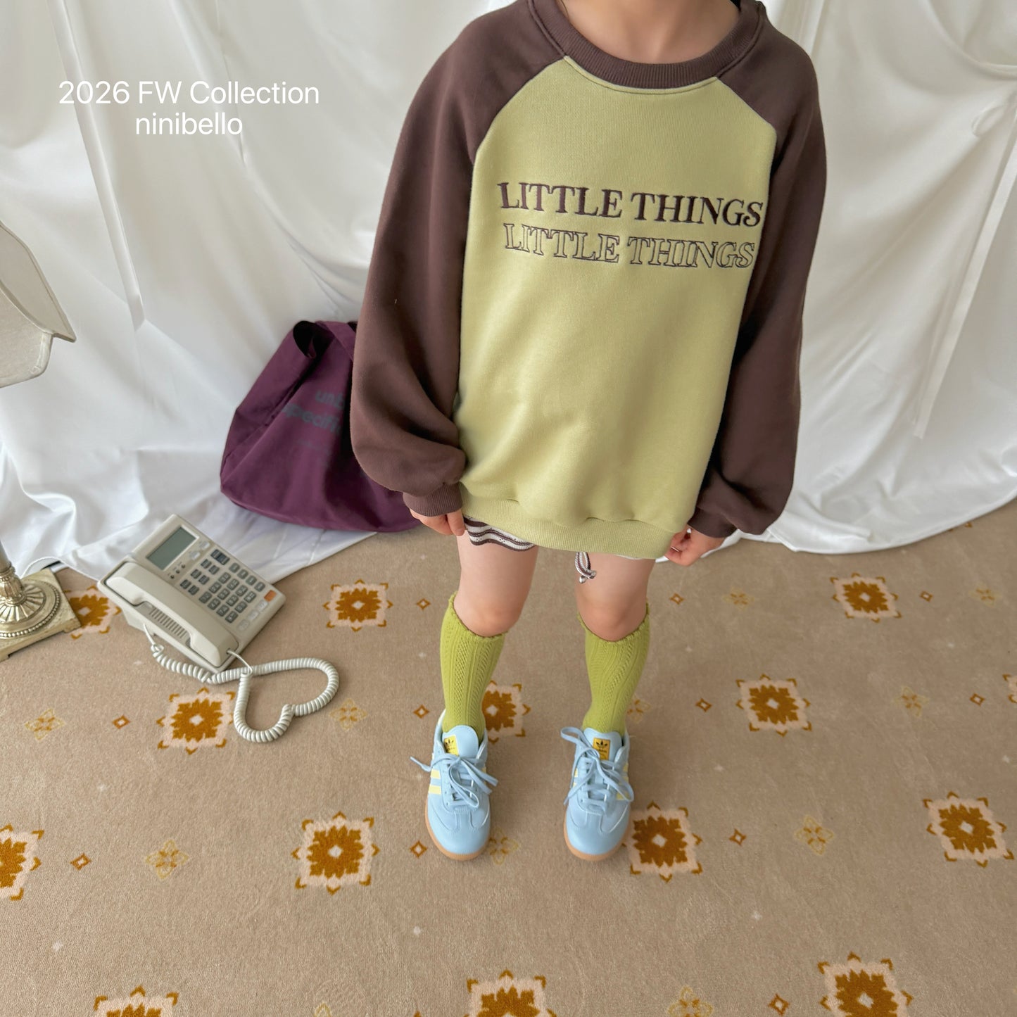 20.Little Raglan Sweatshirt