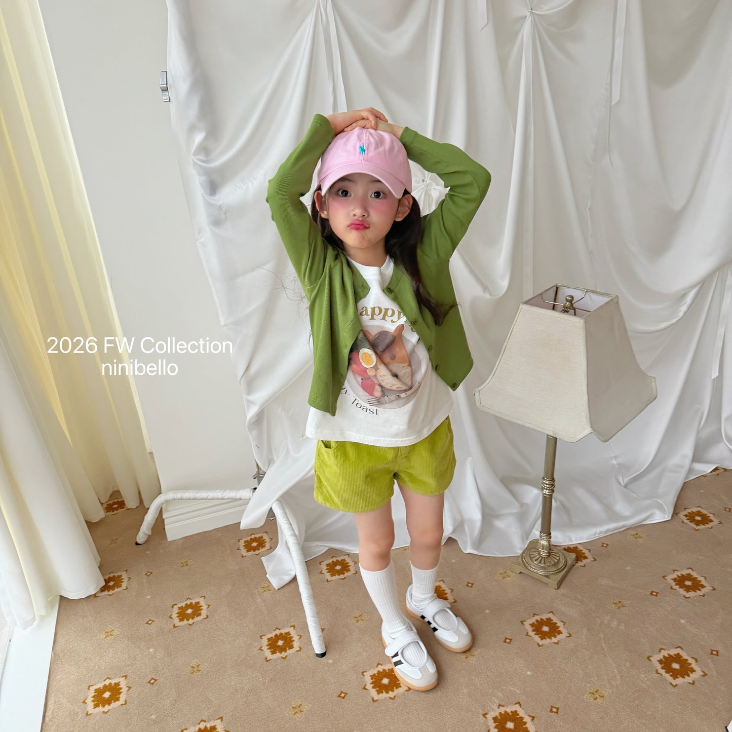 27.Peekaboo Corduroy Pants
