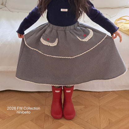 32.Momo Apron Skirt