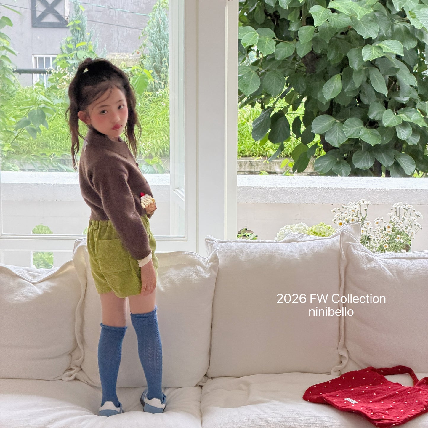 27.Peekaboo Corduroy Pants