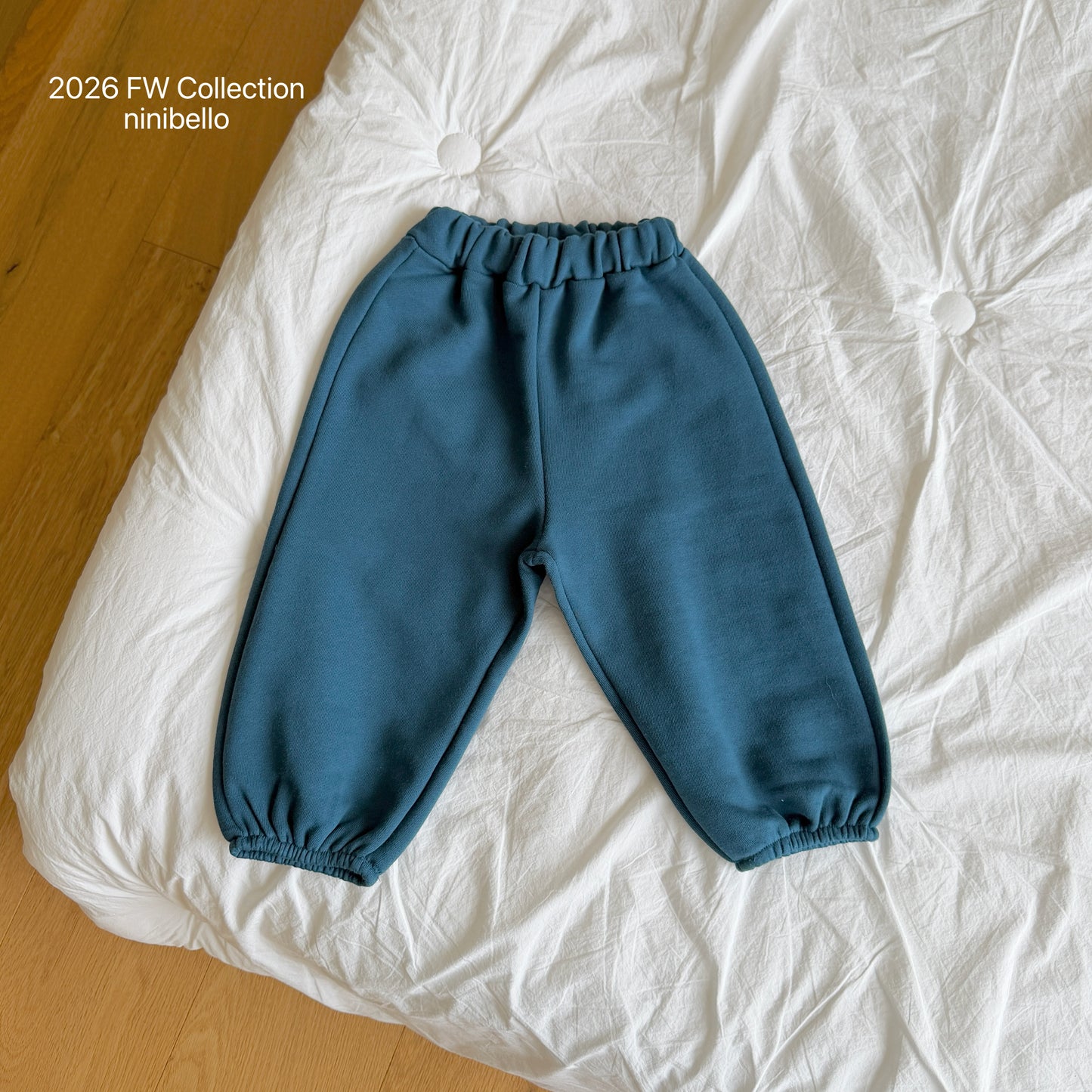 25.Betty Color Sweatpants